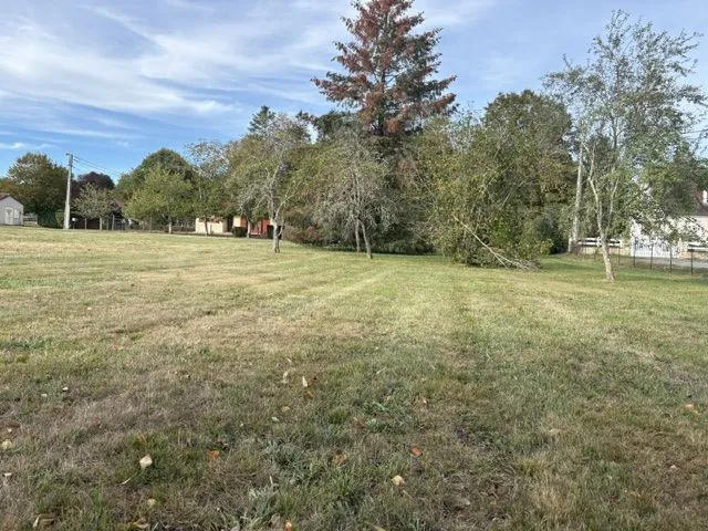 Terrain à bâtir 740 m² à Trélissac (24750)