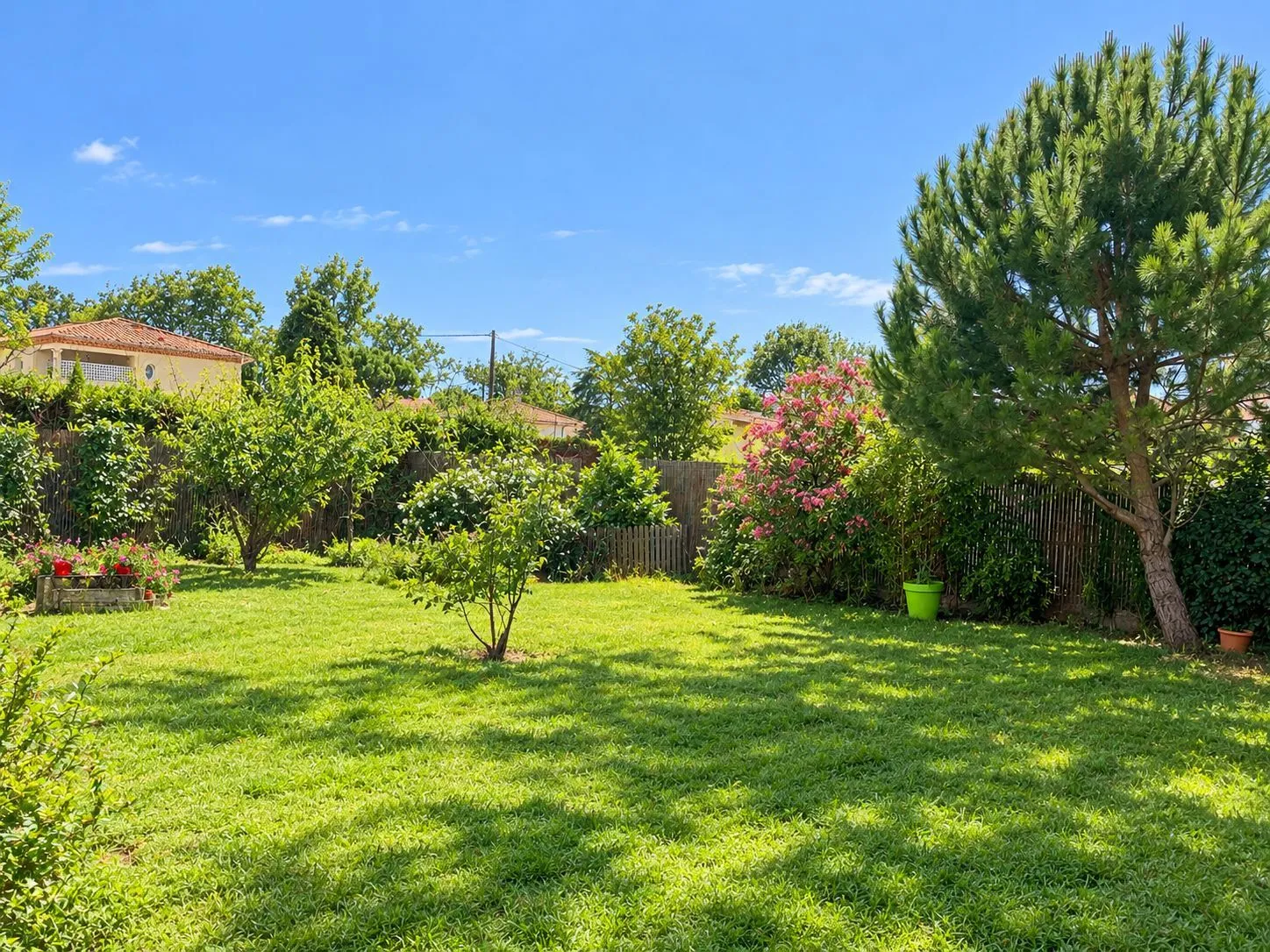Terrain à bâtir 415 m² à Saint-Médard-en-Jalles (33160)