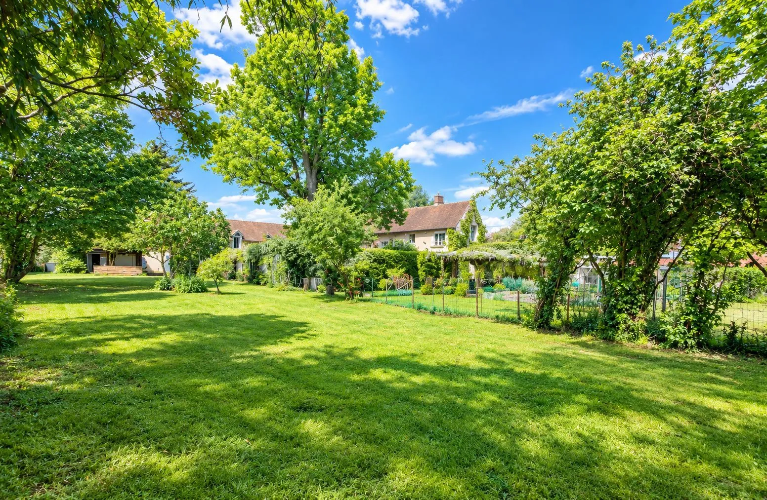 Terrain à bâtir 626 m² à Seine-Port (77240)