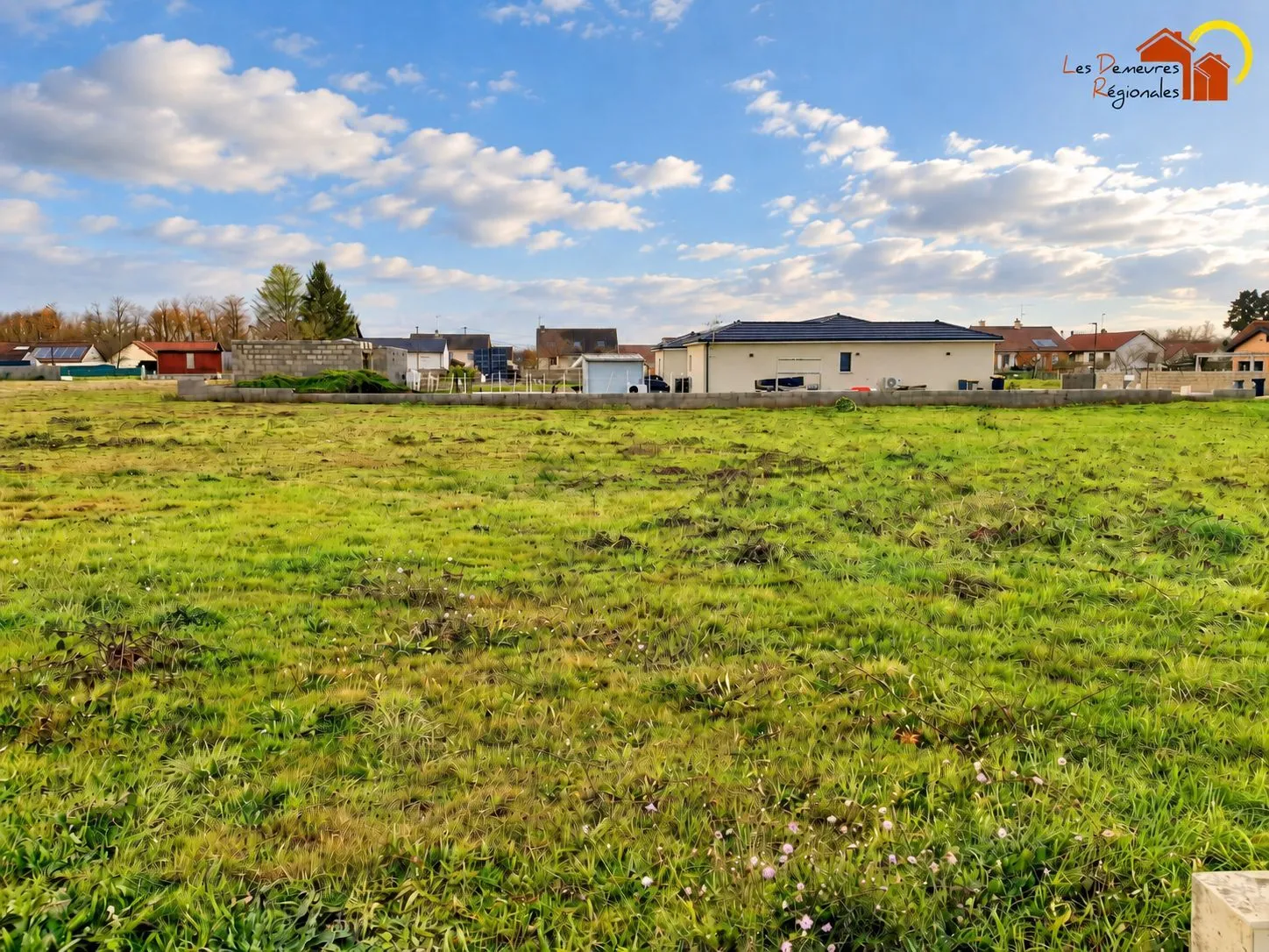 Terrain à bâtir 920 m² à Digoin (71160)