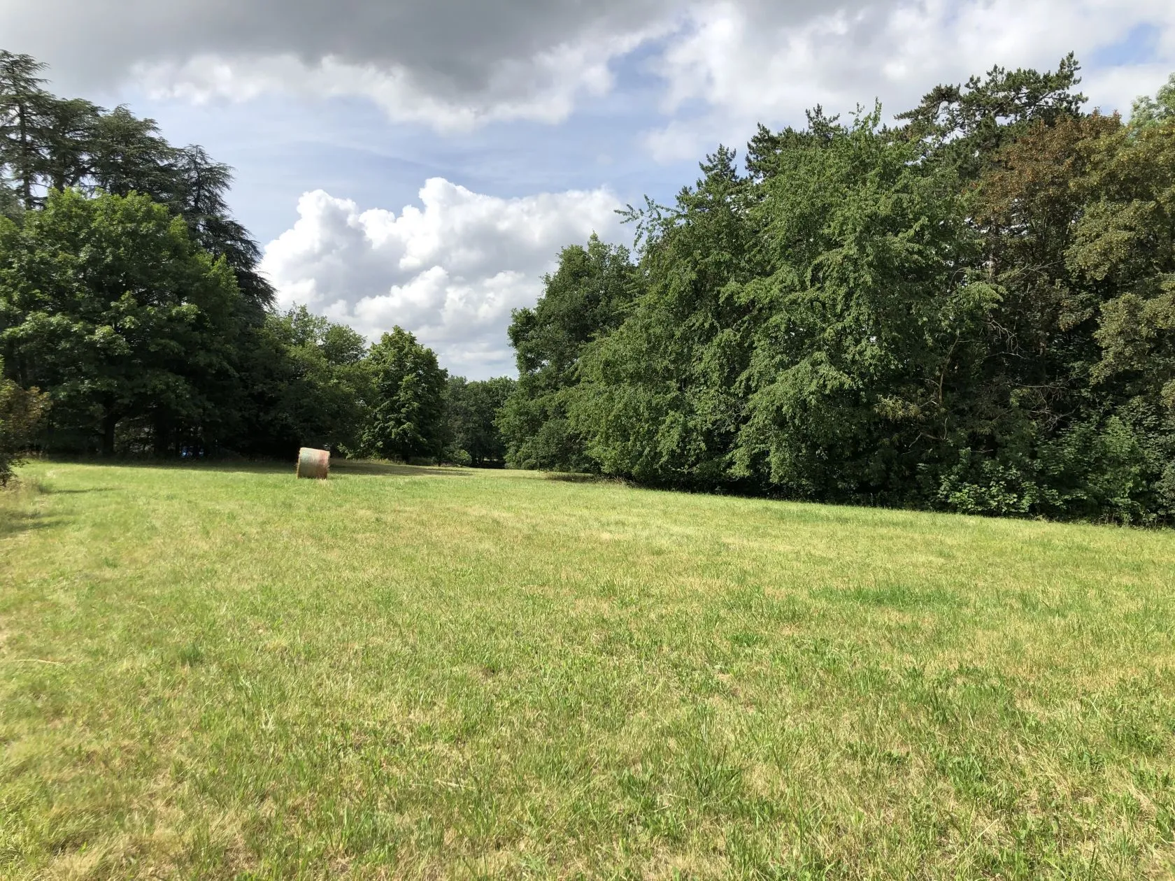 Terrain à bâtir 400 m² à Saint-Jean-de-Thurigneux (01390)