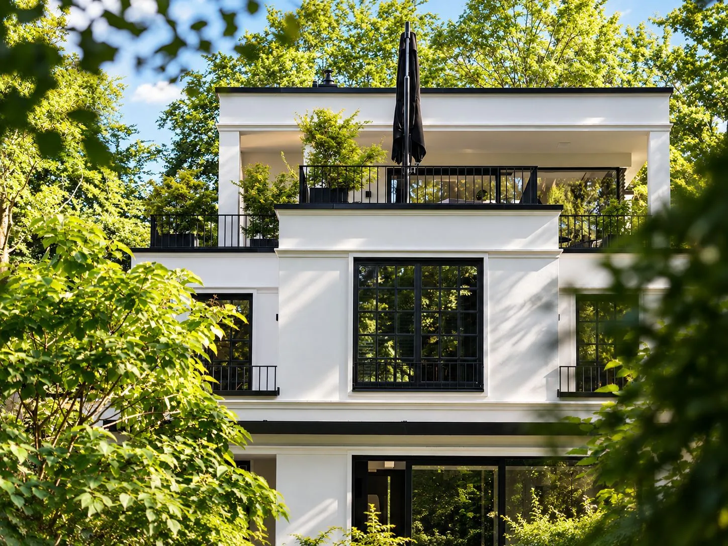 Maison neuve 250 m² à Suresnes (92150)