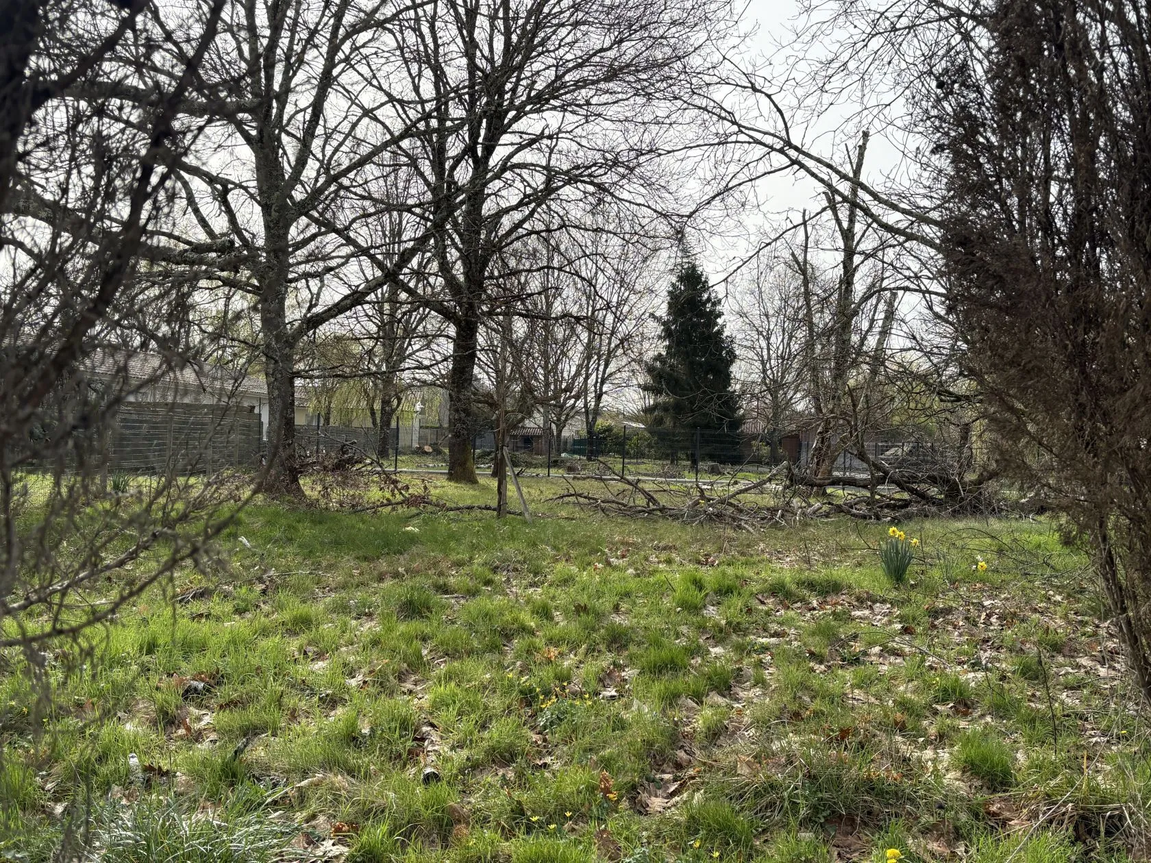 Terrain à bâtir 762 m² à Saint-Laurent-Médoc (33112)