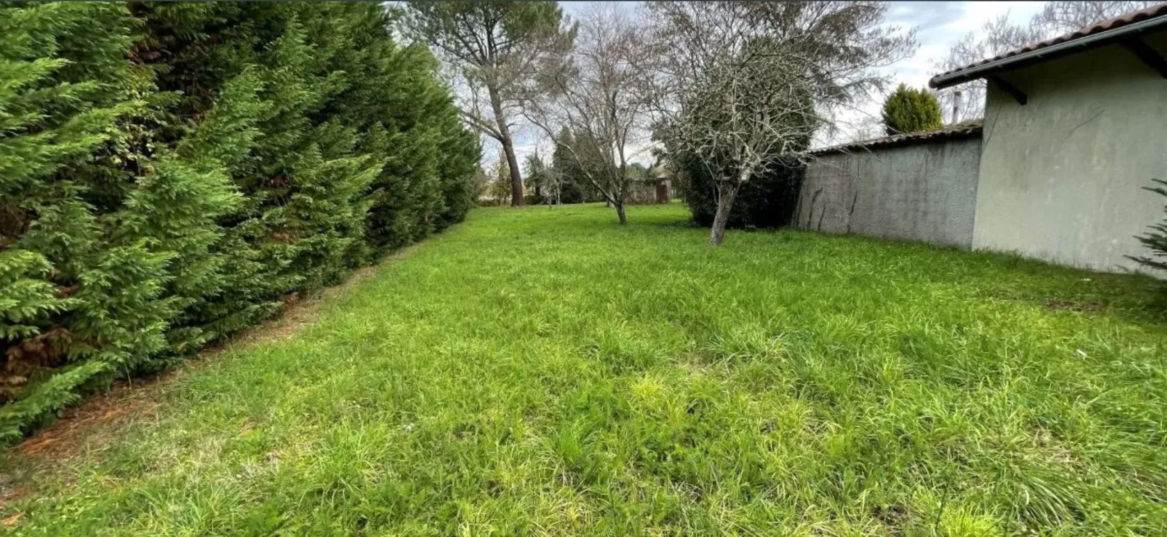 Terrain à bâtir 780 m² à Congis-sur-Thérouanne (77440)