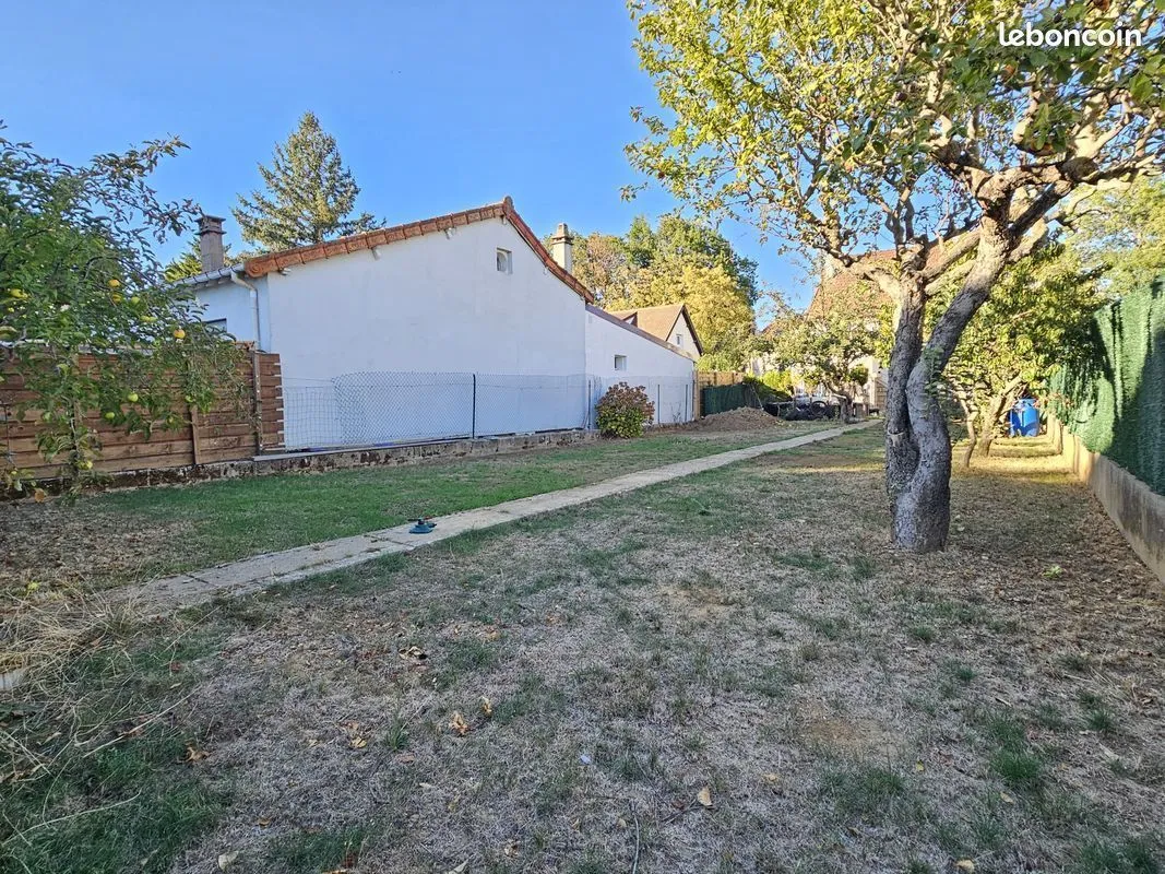Terrain à bâtir 233 m² à Servon (77170)