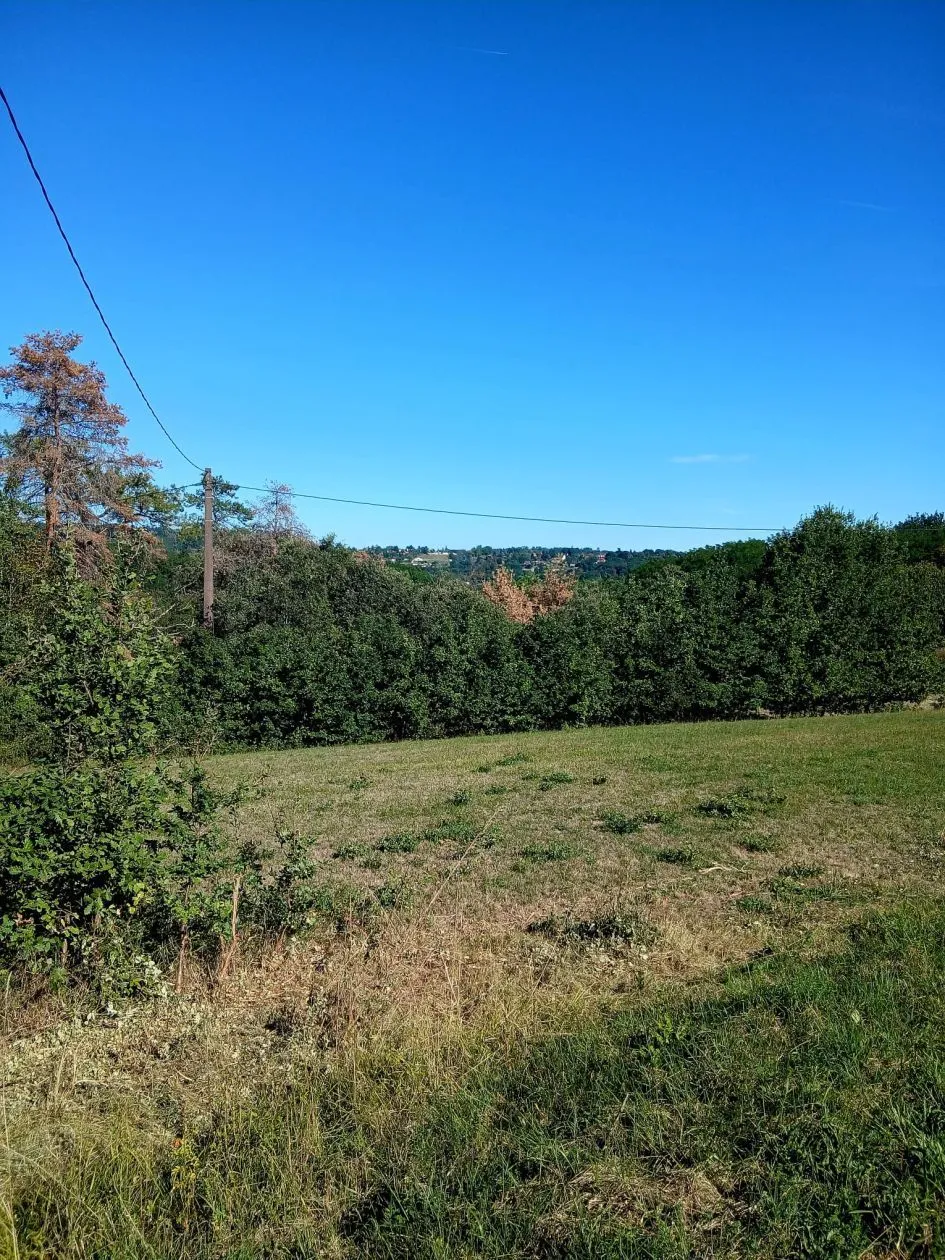Terrain à bâtir 1558 m² à Sarlat-la-Canéda (24200)