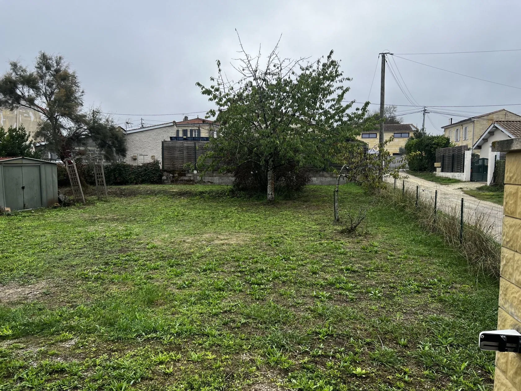 Terrain à bâtir 480 m² à Saint-Loubès (33450)