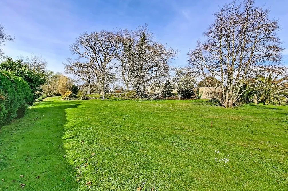 Terrain à bâtir 760 m² à Jouy-sur-Morin (77320)