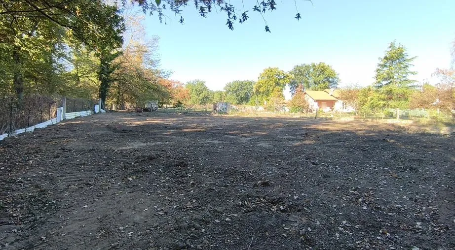 Terrain à bâtir 1295 m² à Orléat (63190)