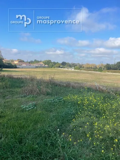 Terrain à bâtir 551 m² à Alleins (13980)
