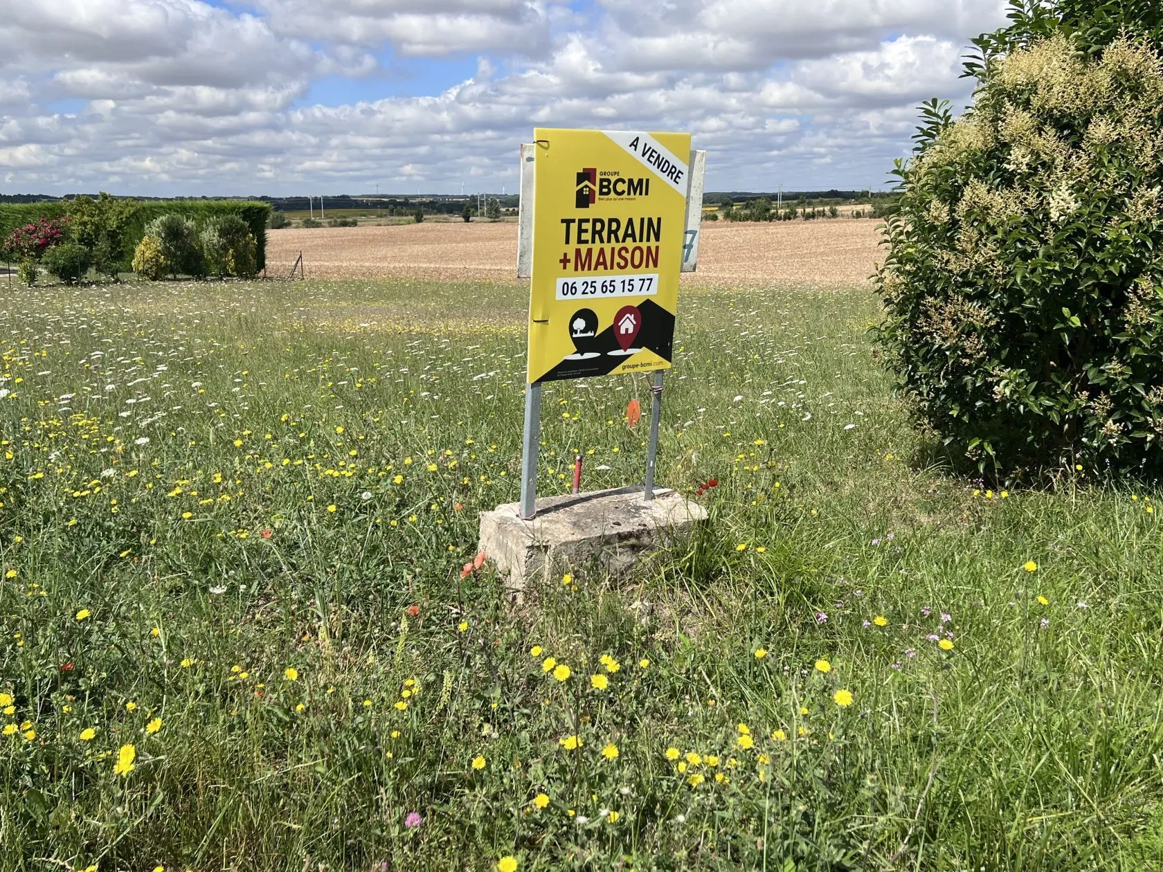 Terrain à bâtir 877 m² à Courcôme (16240)