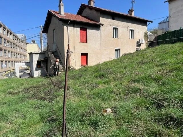 Terrain à bâtir 580 m² à Firminy (42700)