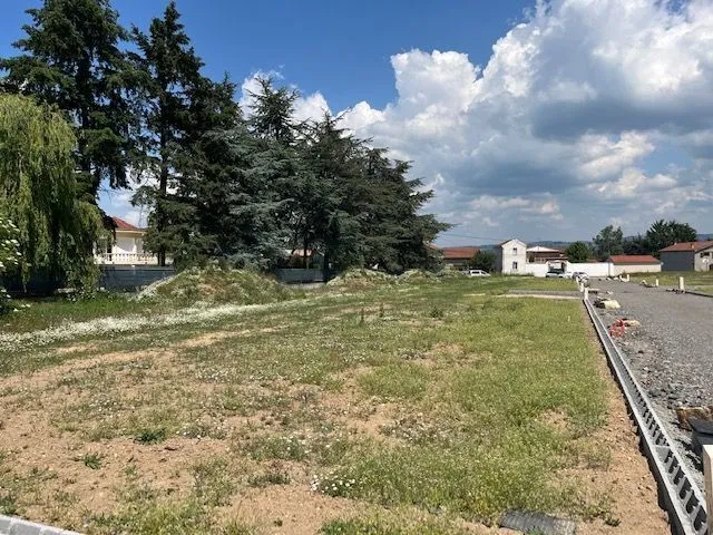Terrain à bâtir 412 m² à Andrézieux-Bouthéon (42160)