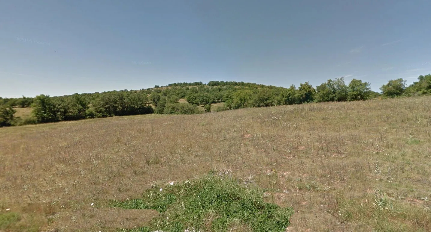 Terrain à bâtir 800 m² à Montrozier (12630)
