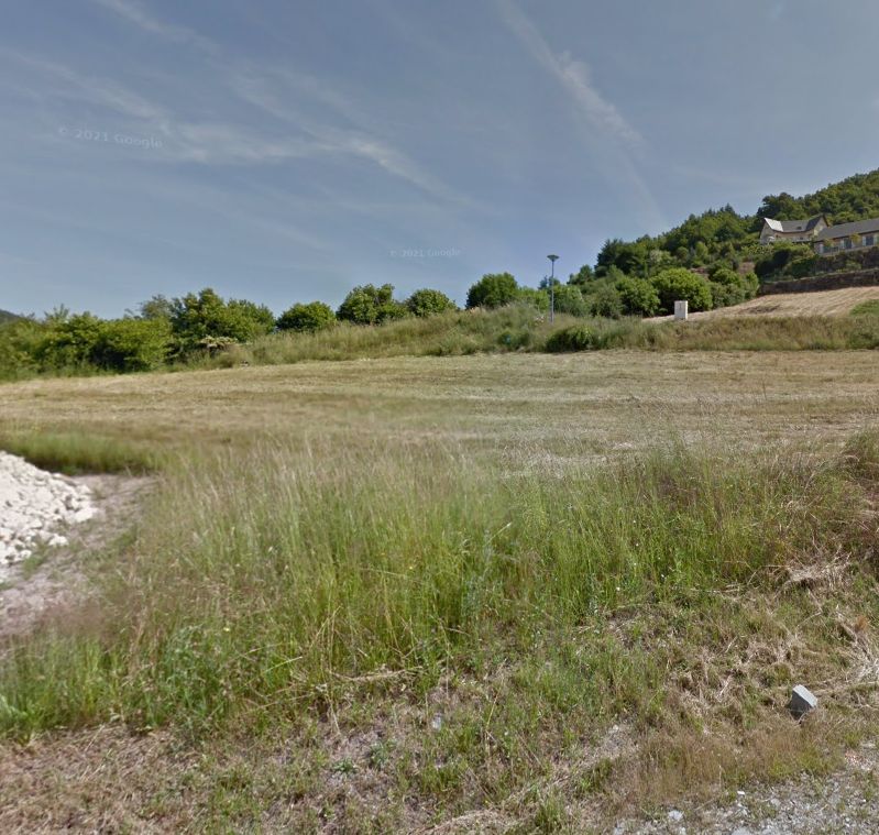 Terrain à bâtir 993 m² à Entraygues-sur-Truyère (12140)