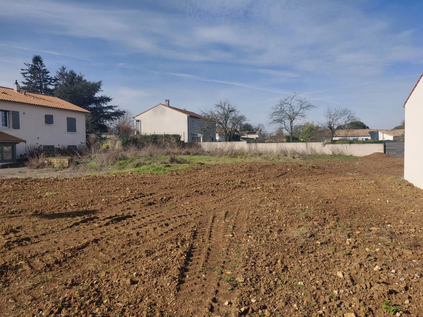 Terrain à bâtir 685 m² à Chauray (79180)