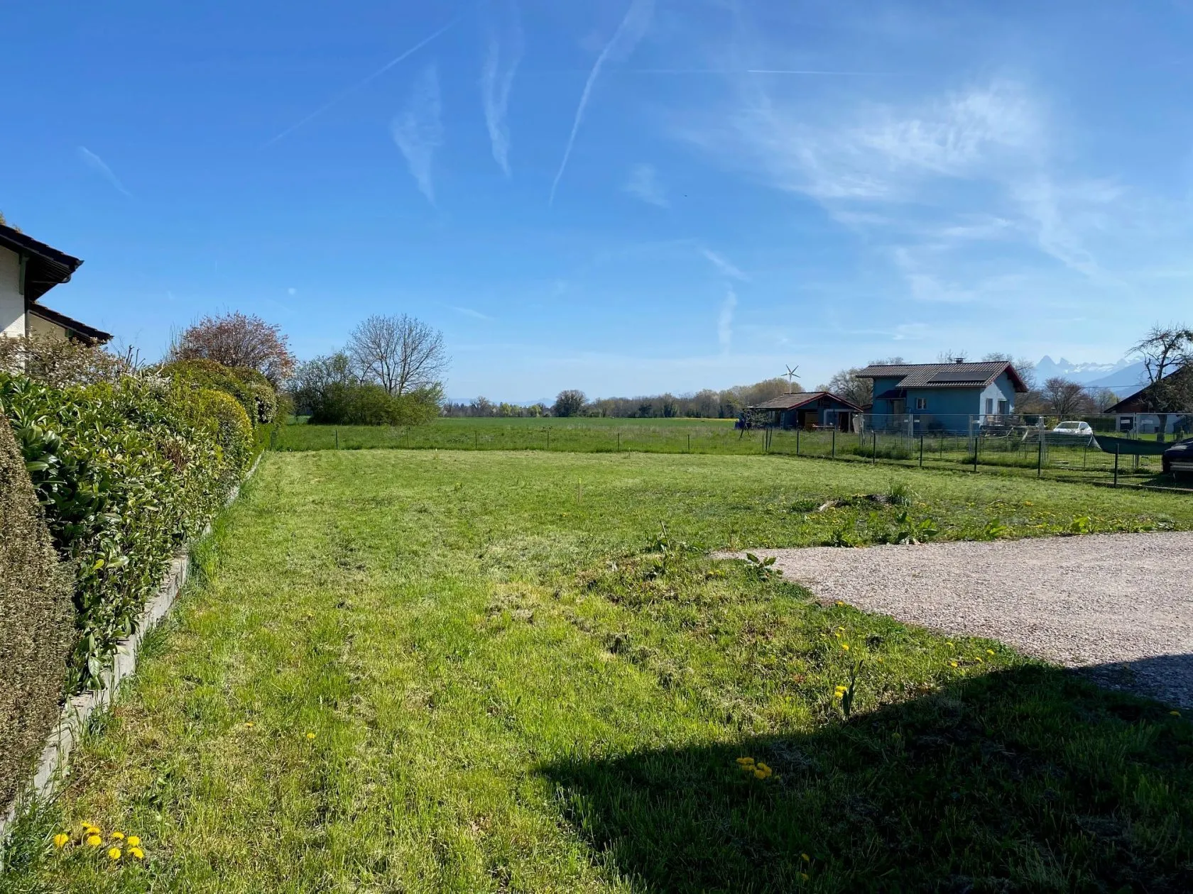 Terrain à bâtir 600 m² à Sciez (74140)