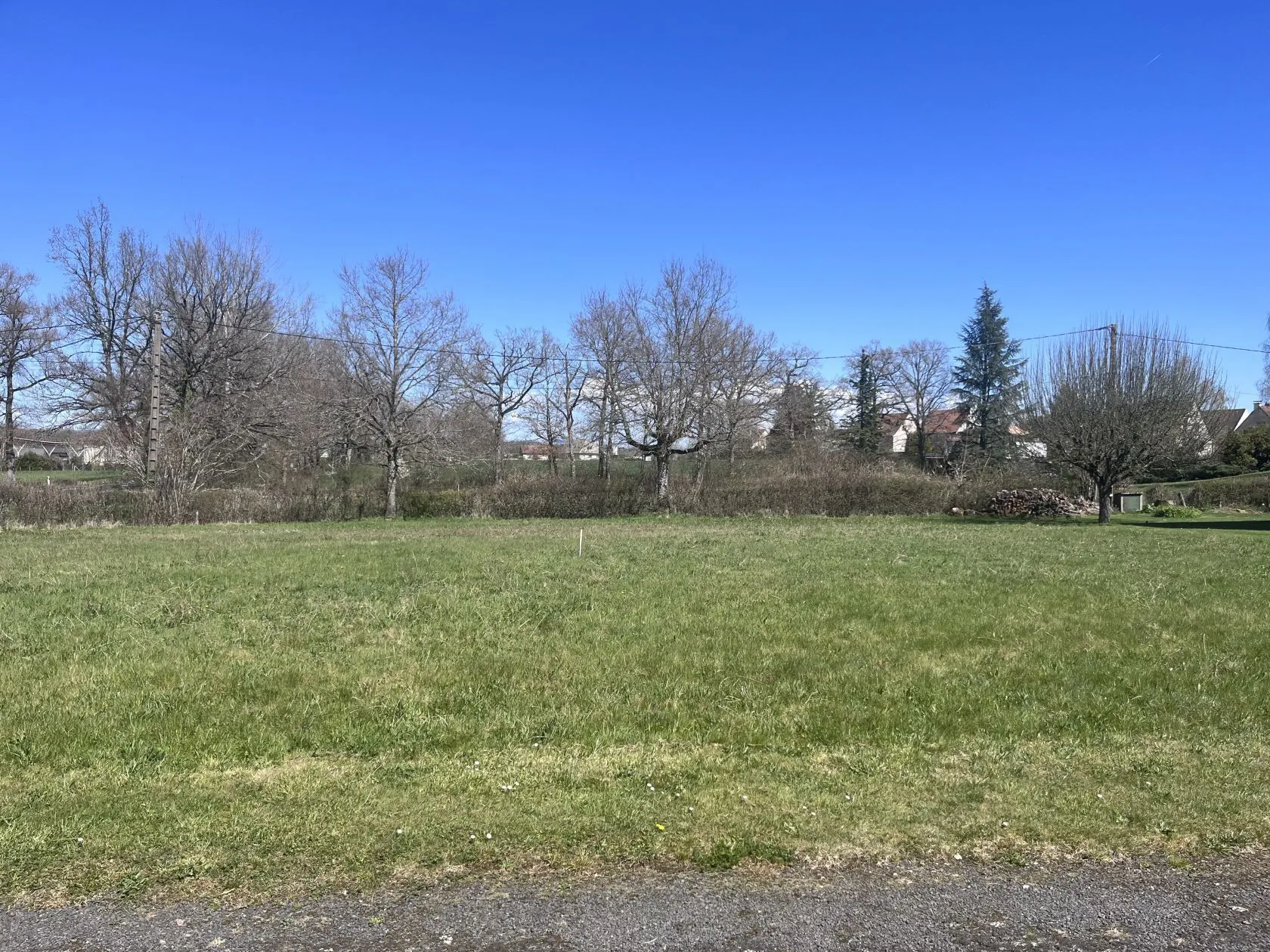 Terrain à bâtir 1100 m² à Ytrac (15000)