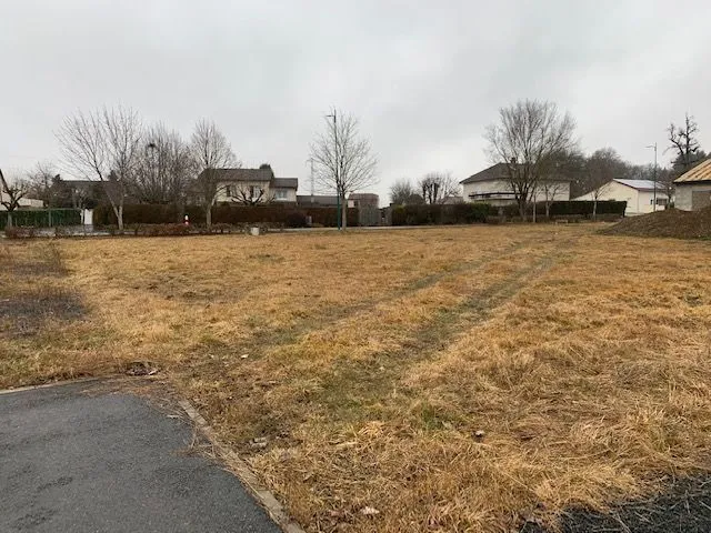 Terrain à bâtir 453 m² à Naucelles (15000)