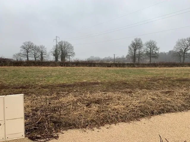Terrain à bâtir à Naucelles