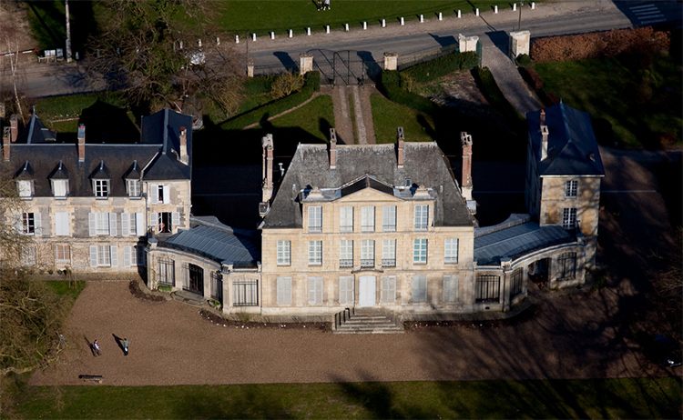 chateau Le Hauberger